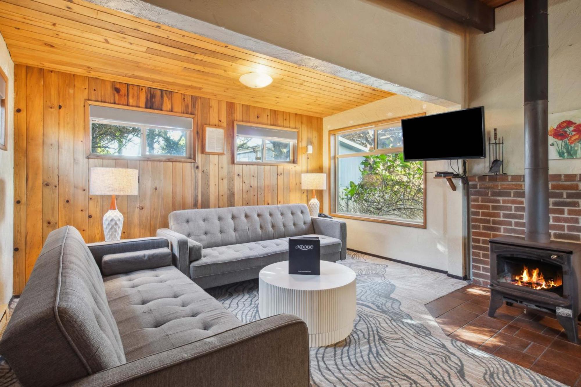 Adobe Resort Yachats Bagian luar foto